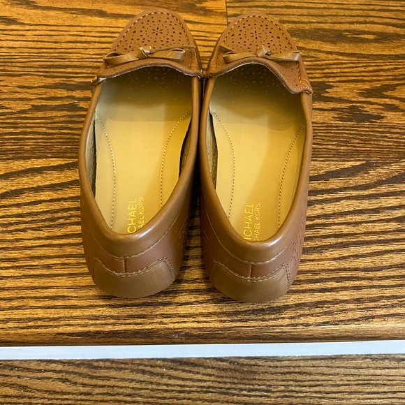 NIB MK Michael Kors Everett LUGGAGE Loafer Size 7M Perforated Leather Hazel NEW! - Picture 8 of 13